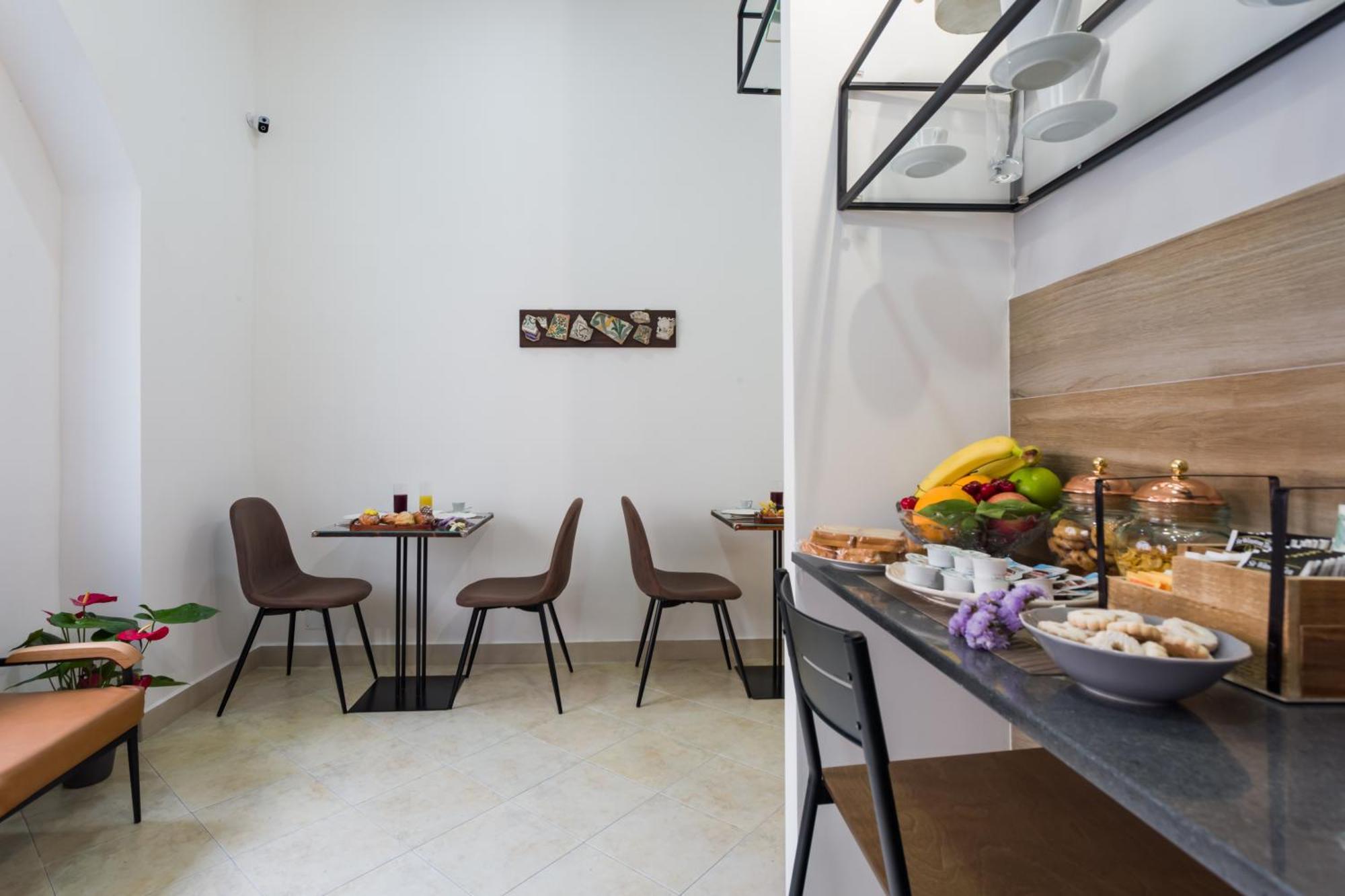 Vesuvio Plaza Room Оттавіано Екстер'єр фото